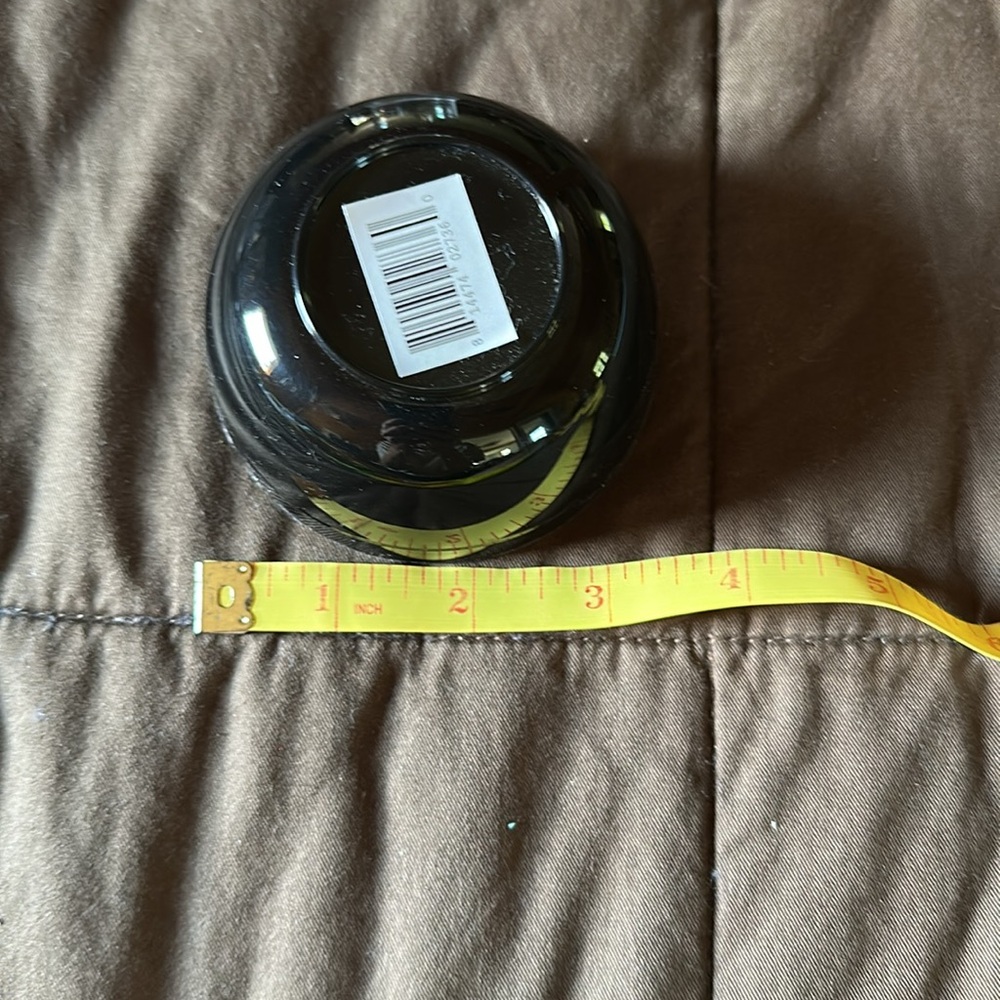 Sally Beauty Hair Color & Highlighting Plastic Measuring Beaker & Mixing Bowl - Picture 9 of 12
